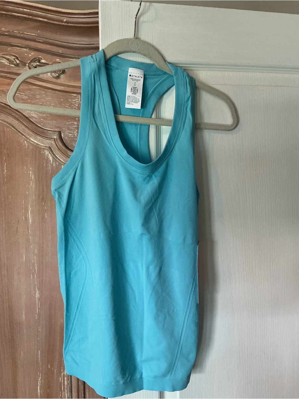 ‼️NWT Athleta Momentum Seamless Racerback Performance Tank